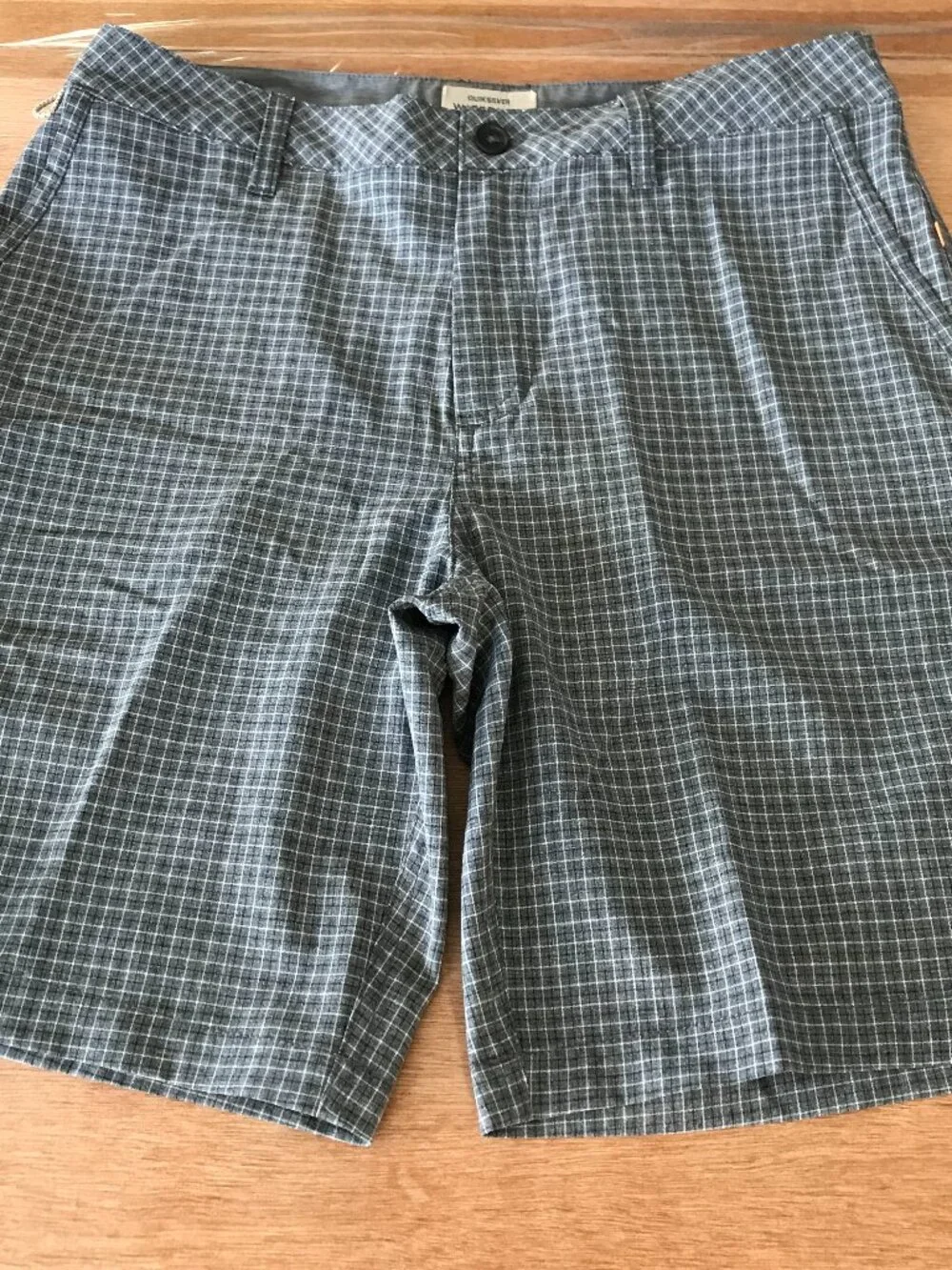 Quicksilver Waterman Collection Bermuda Shorts Men 32 Gray Plaid Zip Pocket